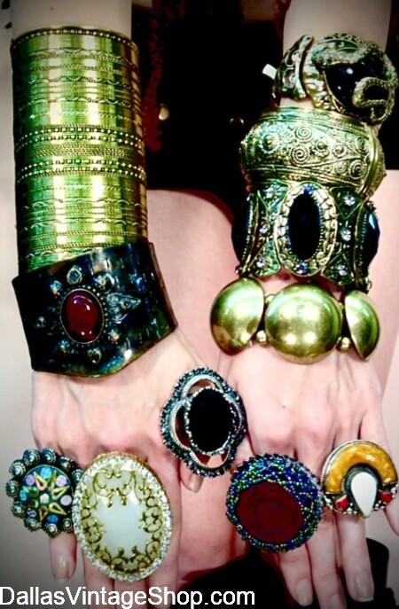 PIRATE JEWELRY for Pirate Wenches, Buccaneers, & Pirate Princesses. Get Tribal & Primitive Jewelry Treasures or Jewelry Stolen from Exotic Princesses from Far Away Kingdoms. Dallas Vintage Shop has Jewelry Treasure for any Tavern Wench or Pirate Princess.