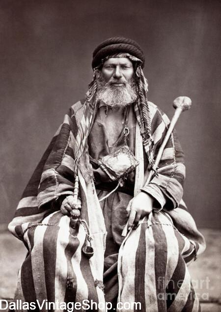 Near Eastern Bedouin Tribesman: Striped fabric clothing was common in Ancient Egyptian, Near Eastern, Biblical & Mesopotamian Cultures among the wealthy & some of the merchant classes.