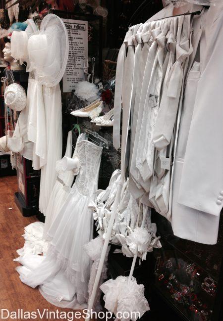 Diner en Blanc Ladies & Gentleman's All White Fashion Attire