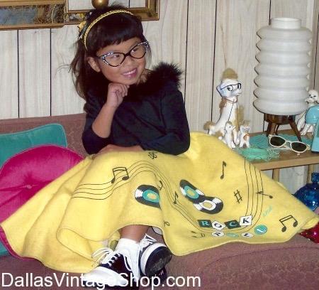 Our Inventory of 50's Poodle Skirts includes Kids Poodle Skirt Sizes, Adult Poodle Shirts, Complete Poodle Skirt Costume Ideas and 50's Sock Hop Poodle Skirt Accessories too.
