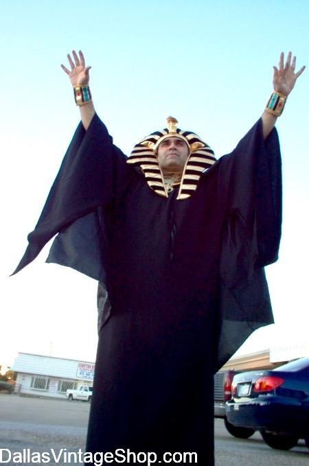 Passover Play Info & Costumes: April 1-9 2026: How to Celebrate Guide & Costumes like Pharaoh, Moses & Others from Dallas Vintage Shop.