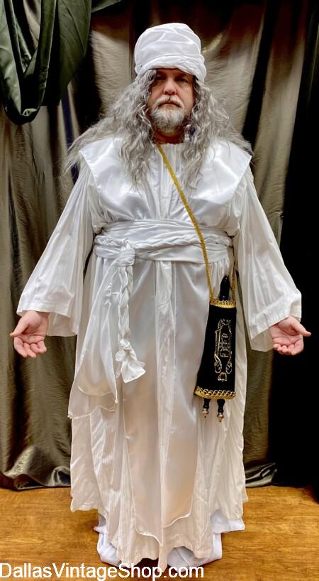 CHRISTMAS BIBLICAL CHARACTERS: Zechariah, Father of John teh Baptist and other Supreme Quality Biblical Characters are at Dallas Vintage Shop.