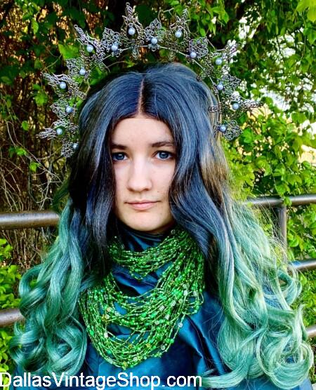 Ubbi Dubbi Festival Outfits: Here is the Event Details & Into the Abyss Ideas like Sirens, Gods & Witches, Wigs, Haloes, Accessories & Complete Outfits.