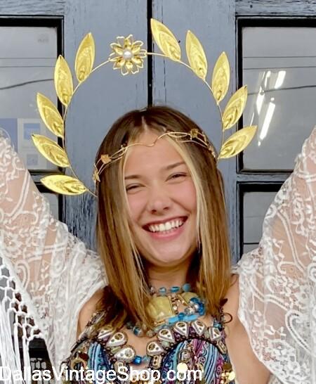 UBBI BUBBI: Get this "Into the Abyss," Rave Gypsy Siren of the Sea Costume with Sea Goddess Halo & Oceanic Colored Jewelry & Accessories at Dallas Vintage Shop.