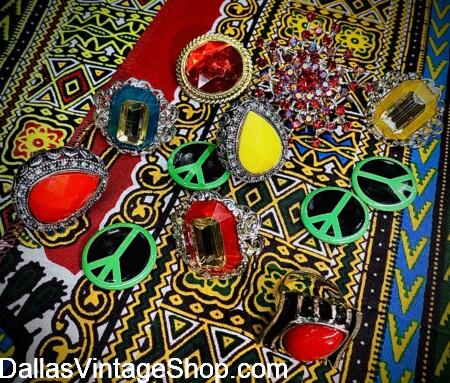 BOB MARLEY RASTAFARIAN ATTIRE: Look at these Red, Green & Yellow; Rings, Buttons, Bracelets, Earrings & Necklaces from Dallas Vintage Shop. BOB MARLEY RASTAFARIAN ATTIRE: We have Red, Green & Yellow; Rings, Buttons, Bracelets, Earrings & Necklaces at Dallas Vintage Shop.