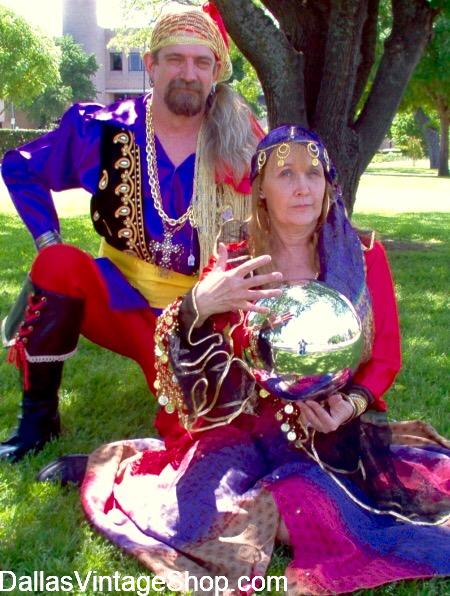 Need COLORADO REN FEST Dates & Details? Here they are. Plus GET BEST Renaissance COSTUMES, like these Festive Gypsies, at Dallas Vintage Shop. Need COLORADO REN FEST Dates & Details? Here they are. Plus GET BEST Renaissance COSTUMES, like these Festive Gypsies, at Dallas Vintage Shop.
