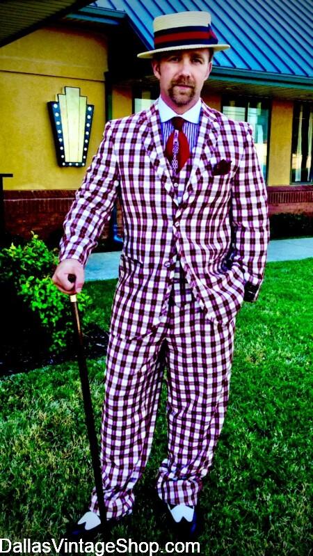 PATRIOTIC MEN'S TRADITIONAL HATS: Get Skimmer & Boater Hats, a Dapper Kentucky Derby Gents Favorite. We have them at Dallas Vintage Shop.