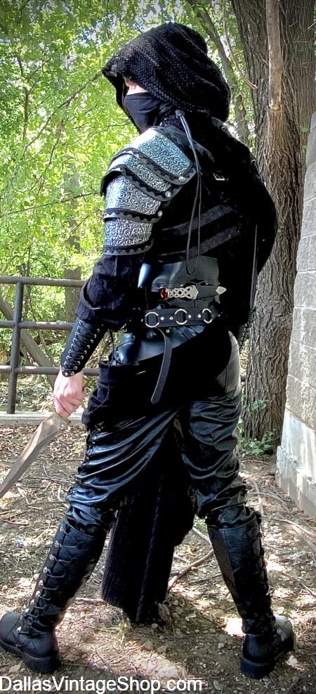 D&D COSPLAY: DUNGEONS & DRAGONS QUALITY GARB & GEAR. Shown here, we have this Spell-blade Rogue Assassin Outfit with Quality Accessories like Face Coverings, Shoulder Pauldrons, Sword Belts, Concealed Back horizontal Dagger Frog, Leather Rus Trousers & more. We keep D&D Attire & Accessories at Dallas Vintage Shop all year round. D&D COSPLAY: DUNGEONS & DRAGONS QUALITY GARB & GEAR. You can get this Rogue Spell-blade Assassin Outfit with LARP Accessories at Dallas Vintage Shop.