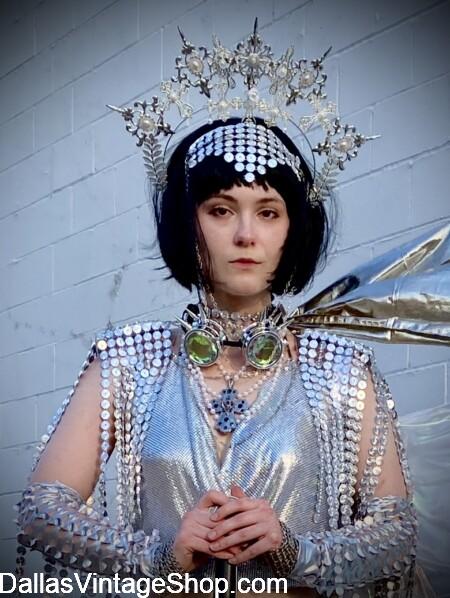 D&D GEAR & COSTUMES: Get Paladin Armor, Halos, Chainmail. Bracers, Amulets, Swords & other Weapons & Gear at Dallas Vintage Shop.